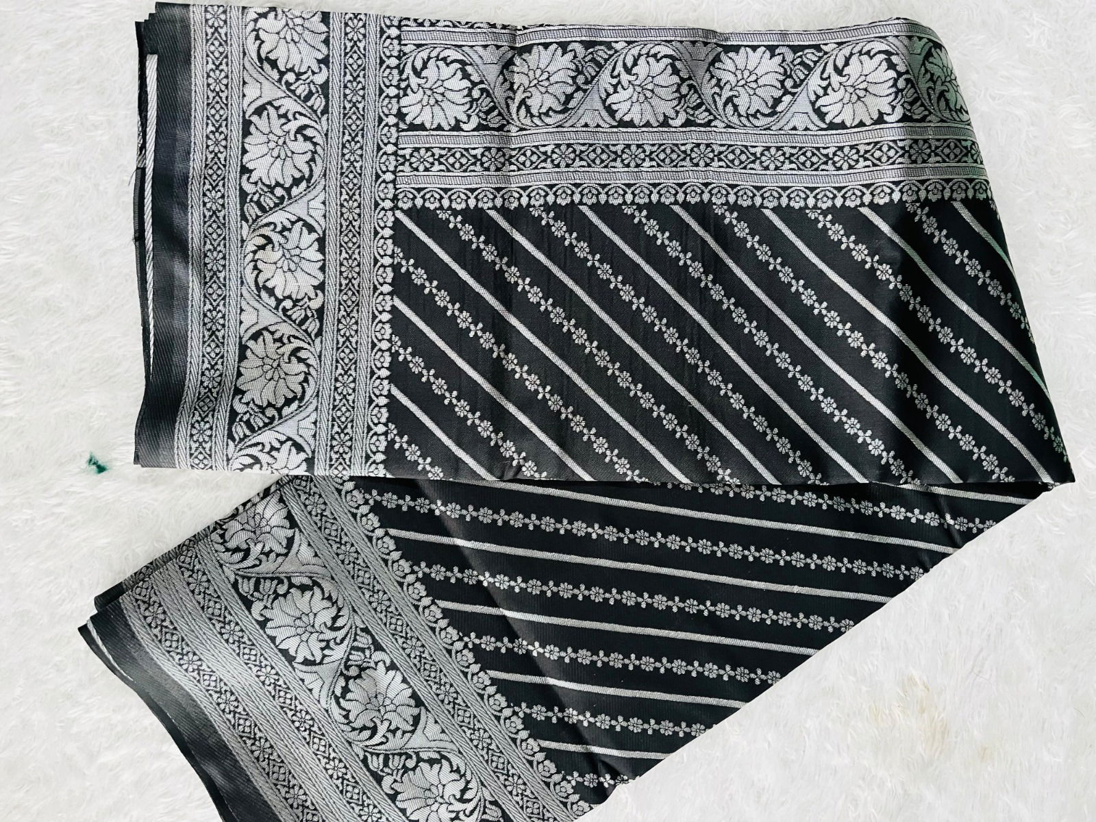 AD 1556 Designer Soft Banarasi Silk Sarees Wholesale Shop In Surat